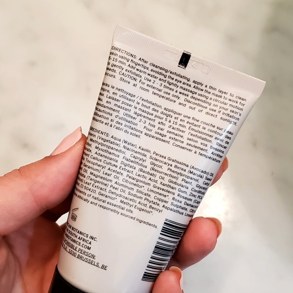 Mineral Cleansing Mask - White - Picture 2 of 3